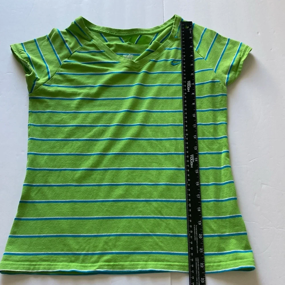 Nike The‎ Athletic Department Women's V Neck Shirt